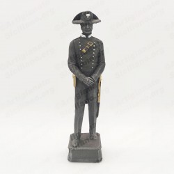 Statua di Carabiniere in piedi